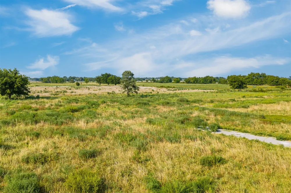 6347 E 410 ROAD Strang, OK 74367