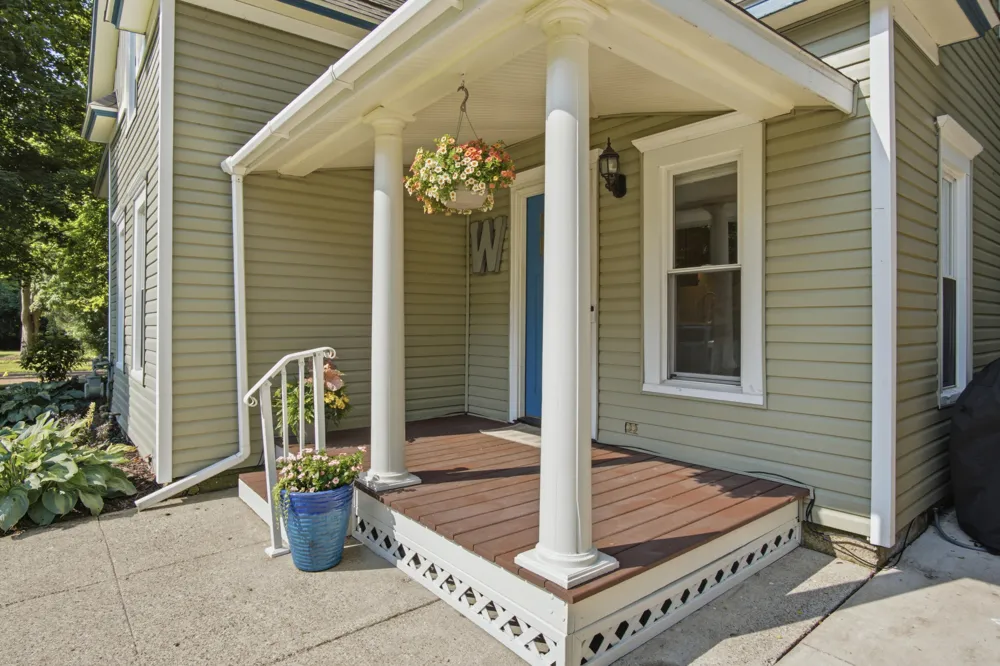 314 E Coffren Avenue Greenville City, MI 48838