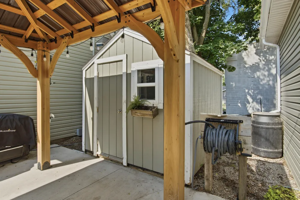 314 E Coffren Avenue Greenville City, MI 48838