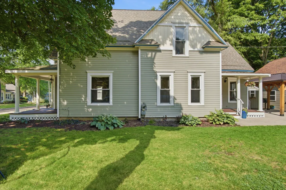314 E Coffren Avenue Greenville City, MI 48838