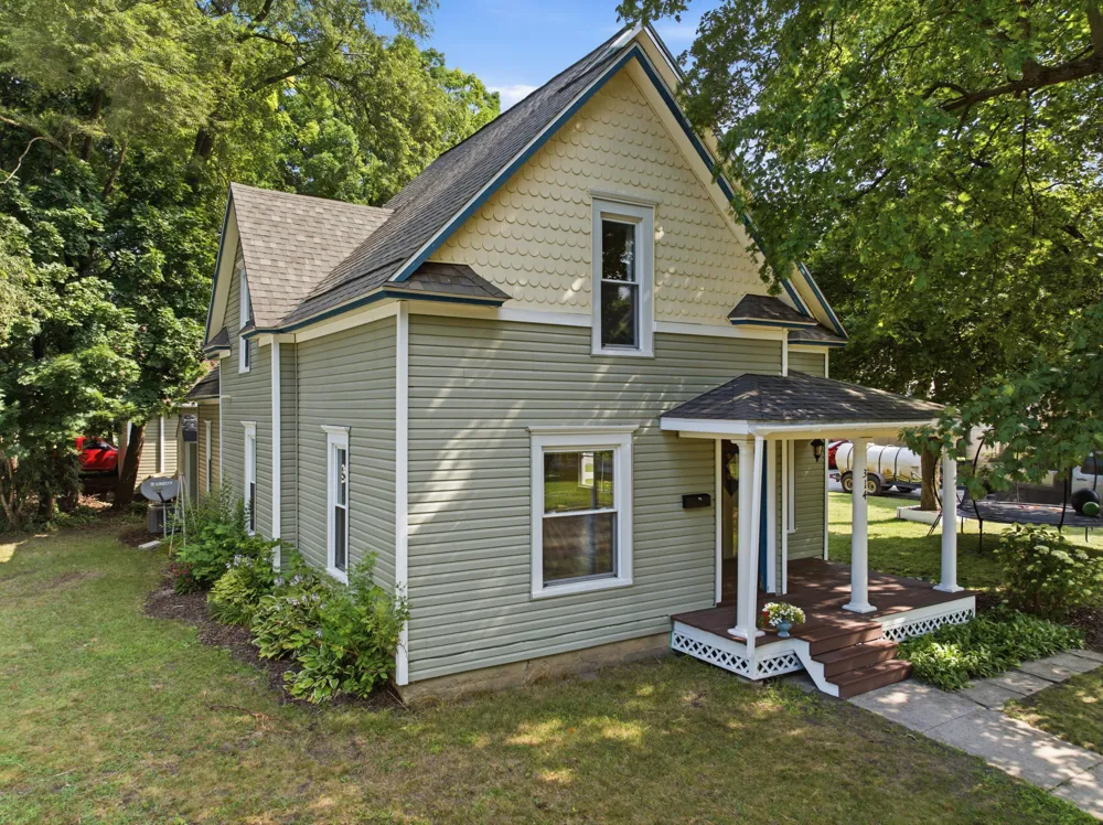 314 E Coffren Avenue Greenville City, MI 48838