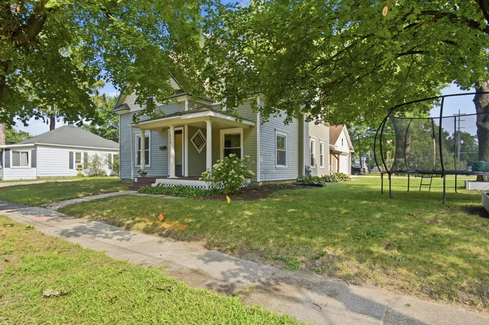 314 E Coffren Avenue Greenville City, MI 48838