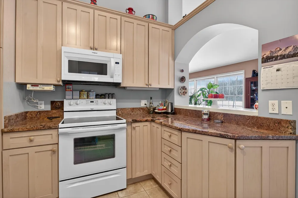 2205 Lake Wood Drive Summit Township, MI 49203