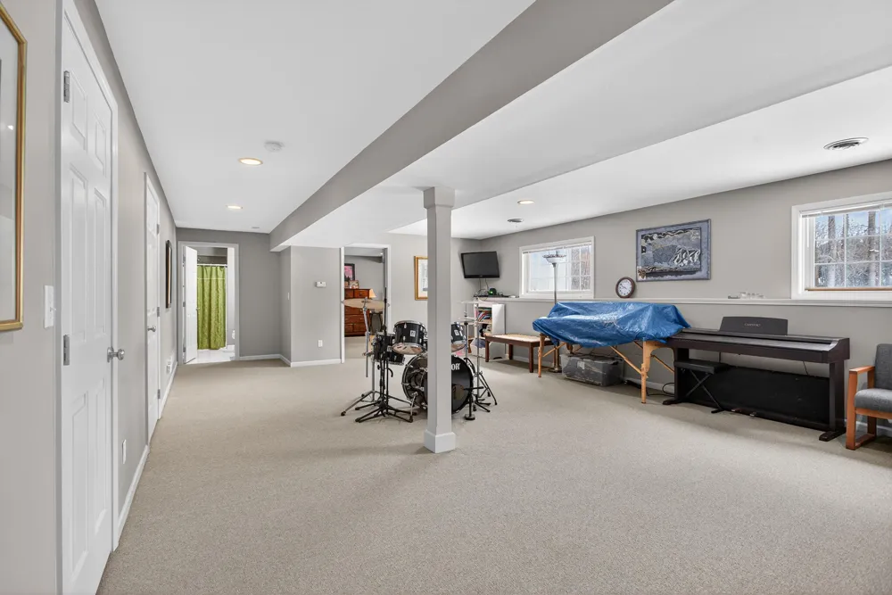 2205 Lake Wood Drive Summit Township, MI 49203