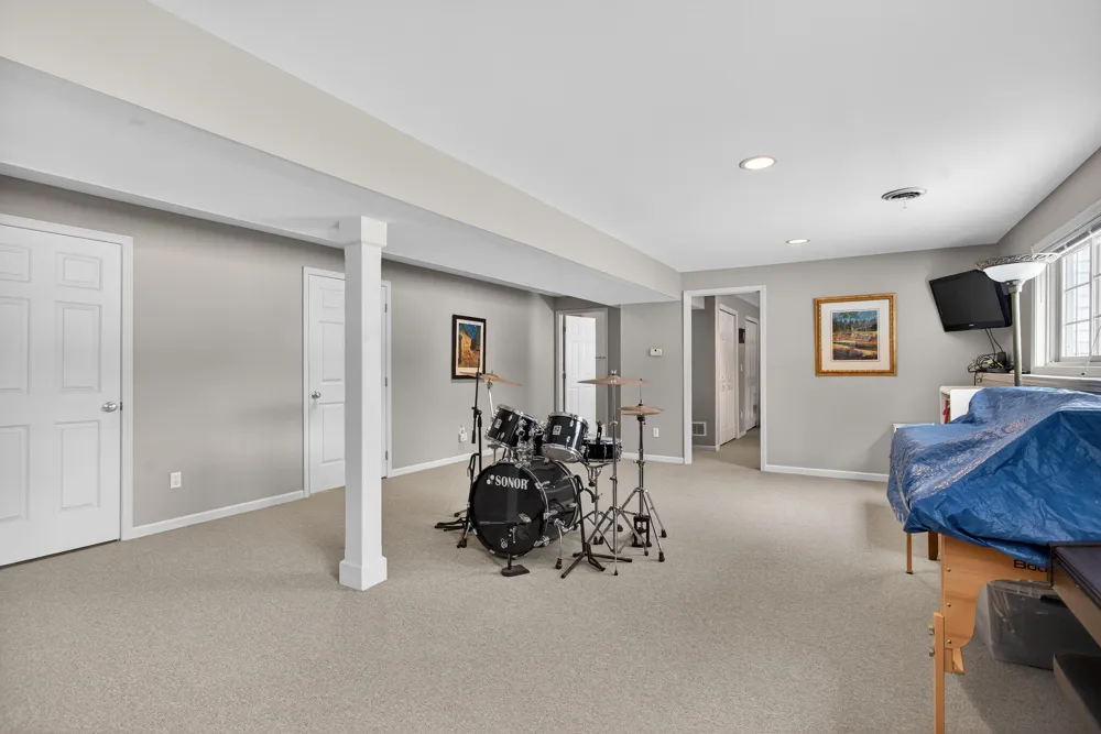 2205 Lake Wood Drive Summit Township, MI 49203