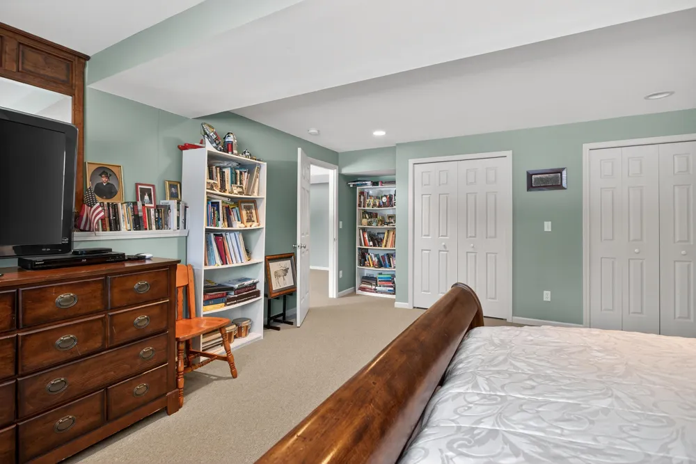 2205 Lake Wood Drive Summit Township, MI 49203