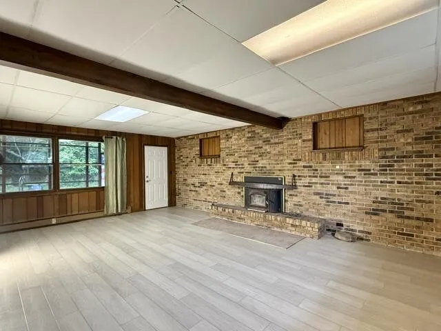 711 E North Drive Marshall City, MI 49068