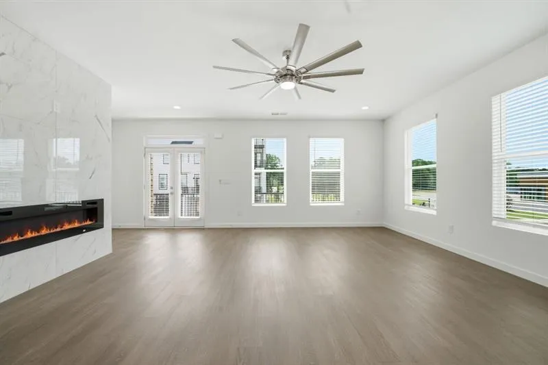 1062 Glen Opal Drive Decatur, GA 30032