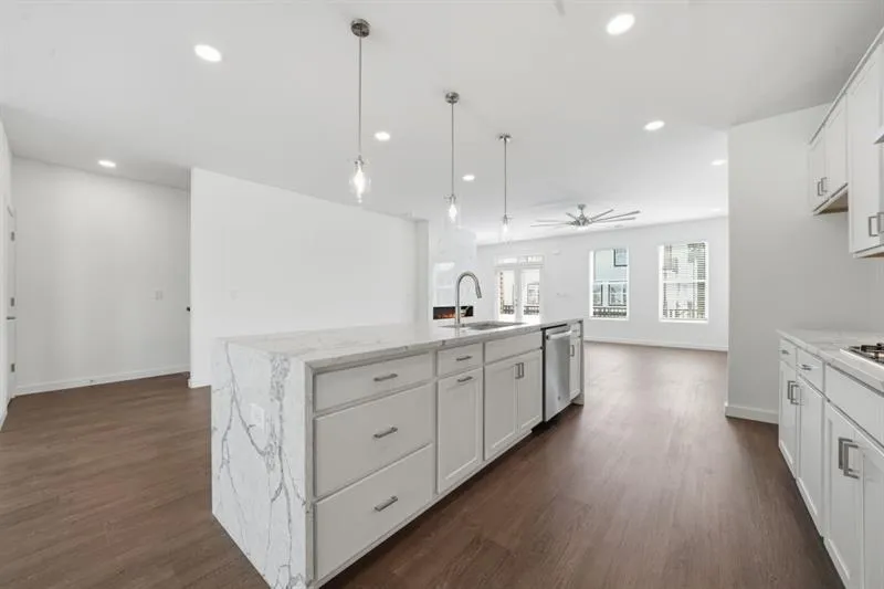 1062 Glen Opal Drive Decatur, GA 30032