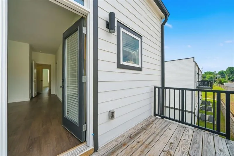 1062 Glen Opal Drive Decatur, GA 30032