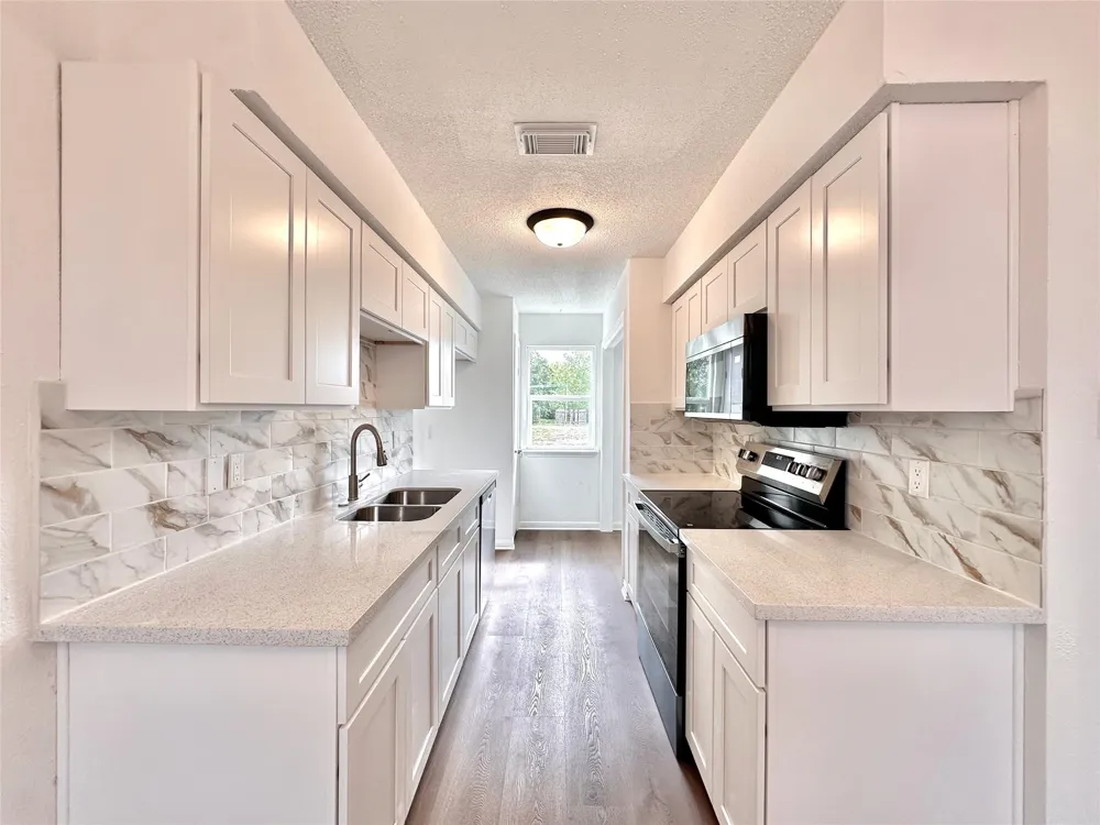 16411 Gold Ridge Lane Houston, TX 77053