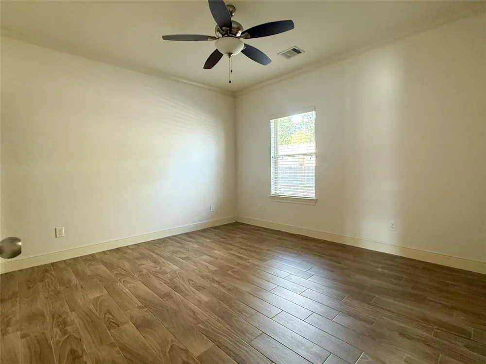 2548 Appian Way #2554 B New Caney, TX 77357