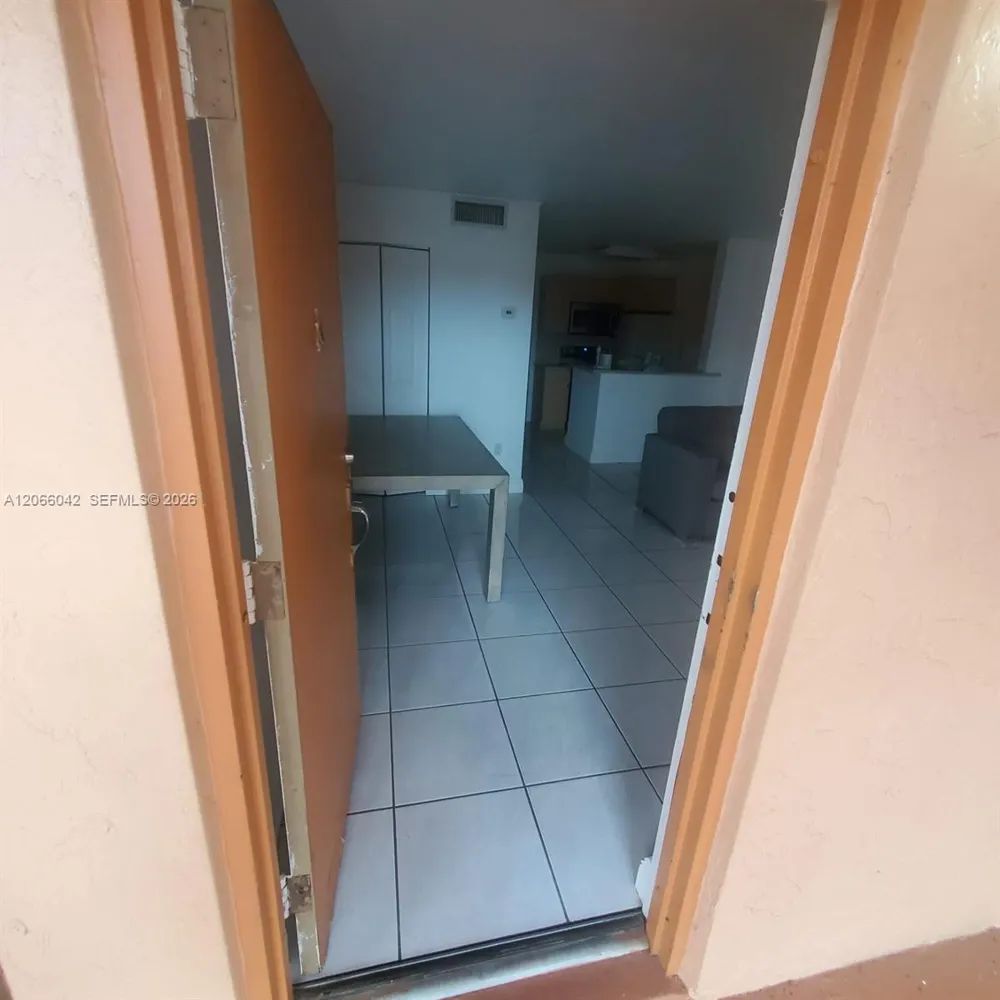 7151 Miami Lakes Dr #P36 Miami Lakes, FL 33014