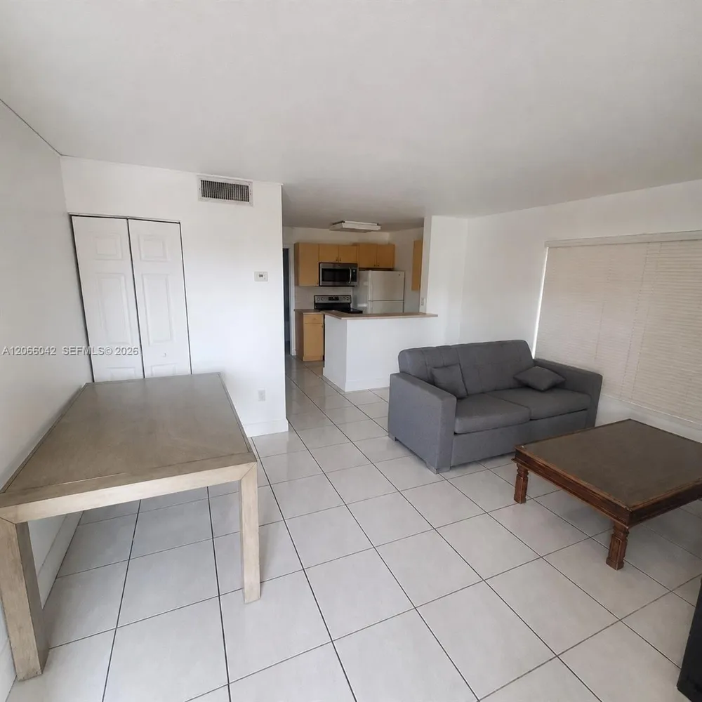 7151 Miami Lakes Dr #P36 Miami Lakes, FL 33014