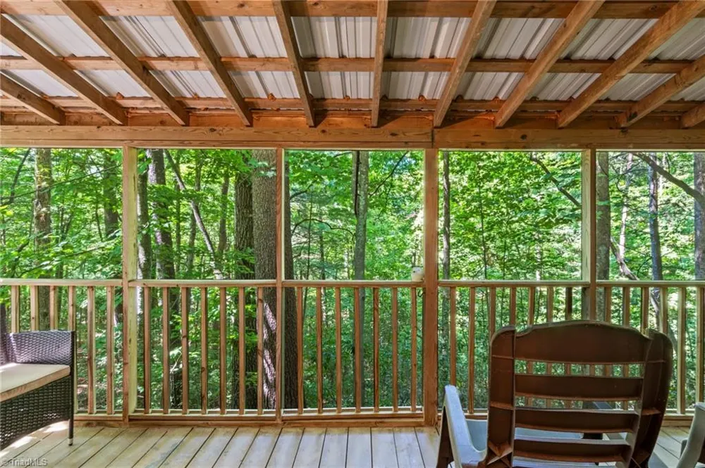 157 Wolf Trail McGrady, NC 28649