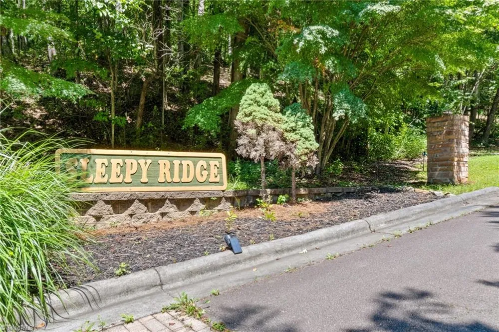 157 Wolf Trail McGrady, NC 28649
