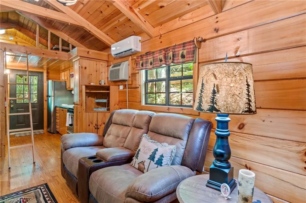 157 Wolf Trail McGrady, NC 28649