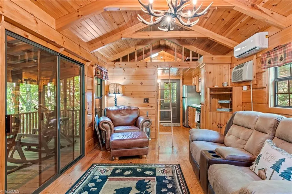 157 Wolf Trail McGrady, NC 28649