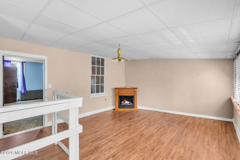 19 High Street Allentown, NJ 08501