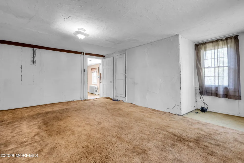 19 High Street Allentown, NJ 08501