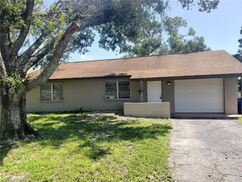 1306 Hibiscus Drive