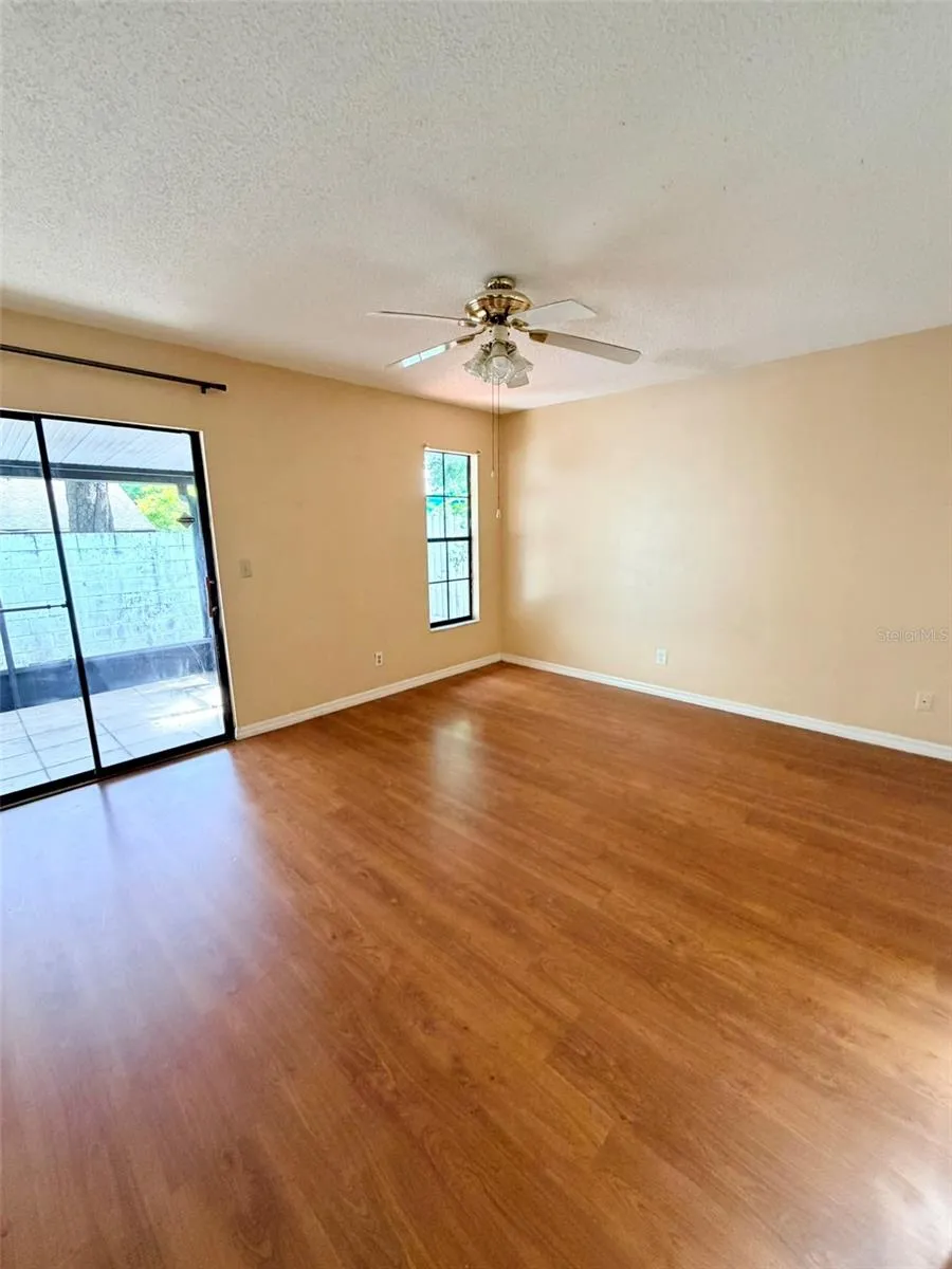 437 WOOD ROSE LANE Altamonte Springs, FL 32714