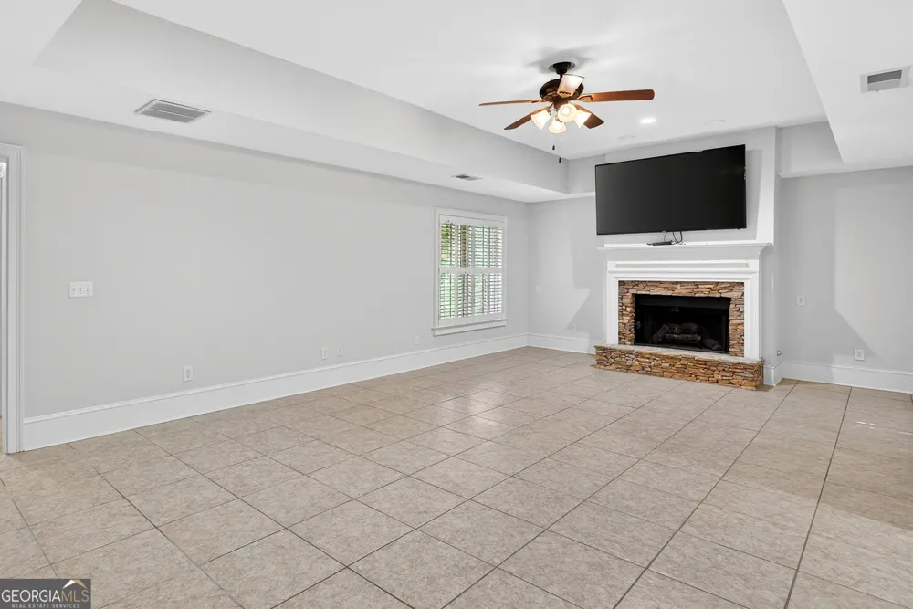246 Smokerise TRCE Peachtree City, GA 30269