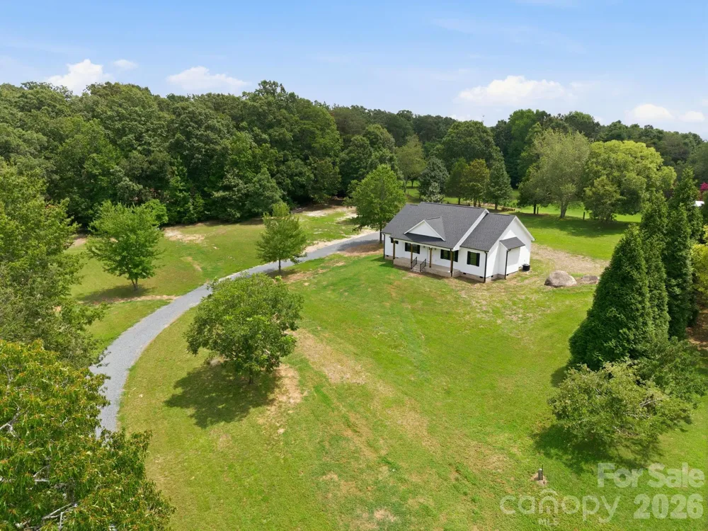 417 E 2nd Street Faith, NC 28041