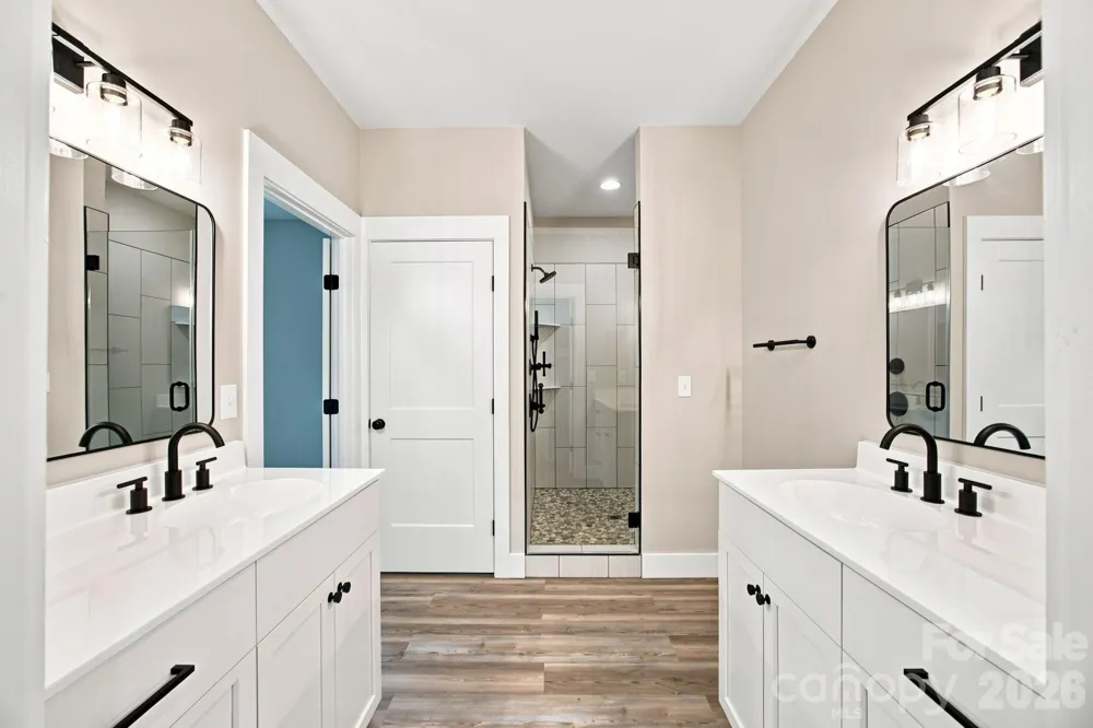 417 E 2nd Street Faith, NC 28041