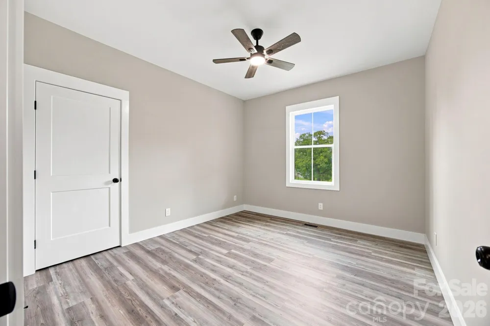 417 E 2nd Street Faith, NC 28041