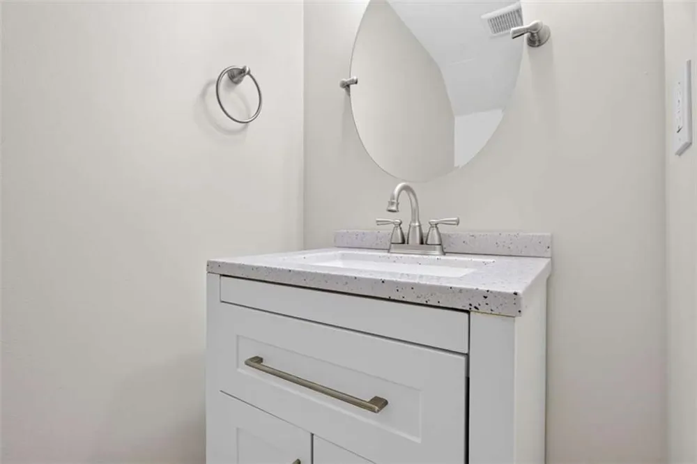 125 Dennis Drive Athens, GA 30605