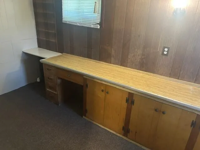 102 S George Street Decatur, MI 49045