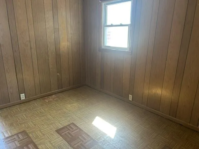 102 S George Street Decatur, MI 49045