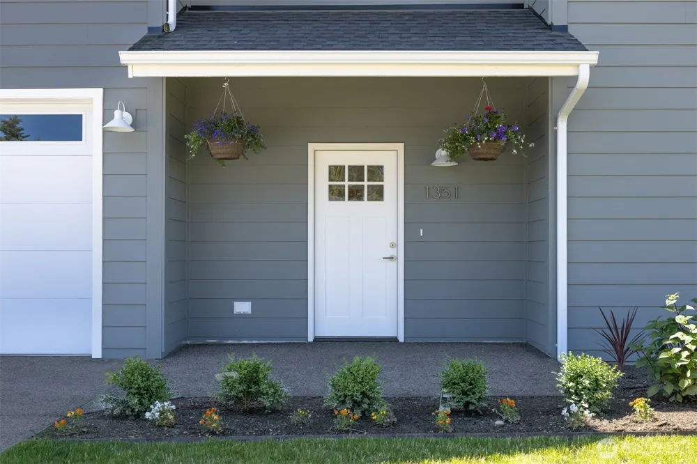 1351 Leighton Street Blaine, WA 98230