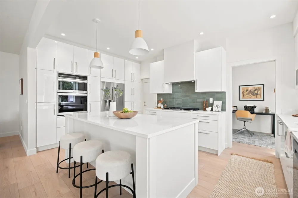 1351 Leighton Street Blaine, WA 98230