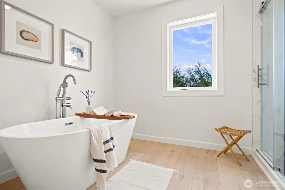 1351 Leighton Street Blaine, WA 98230