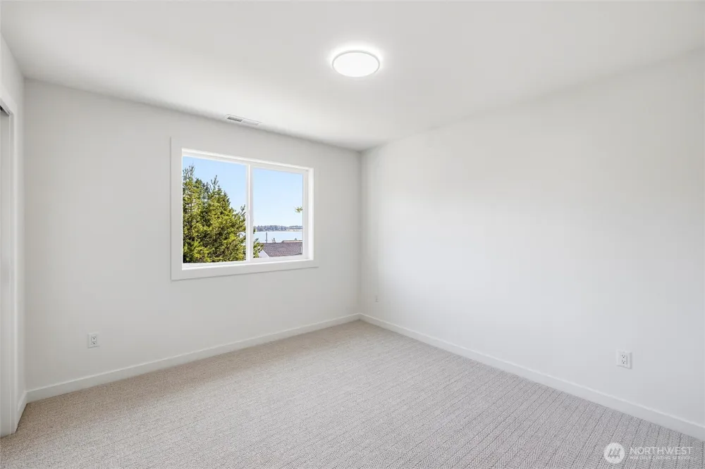 1351 Leighton Street Blaine, WA 98230