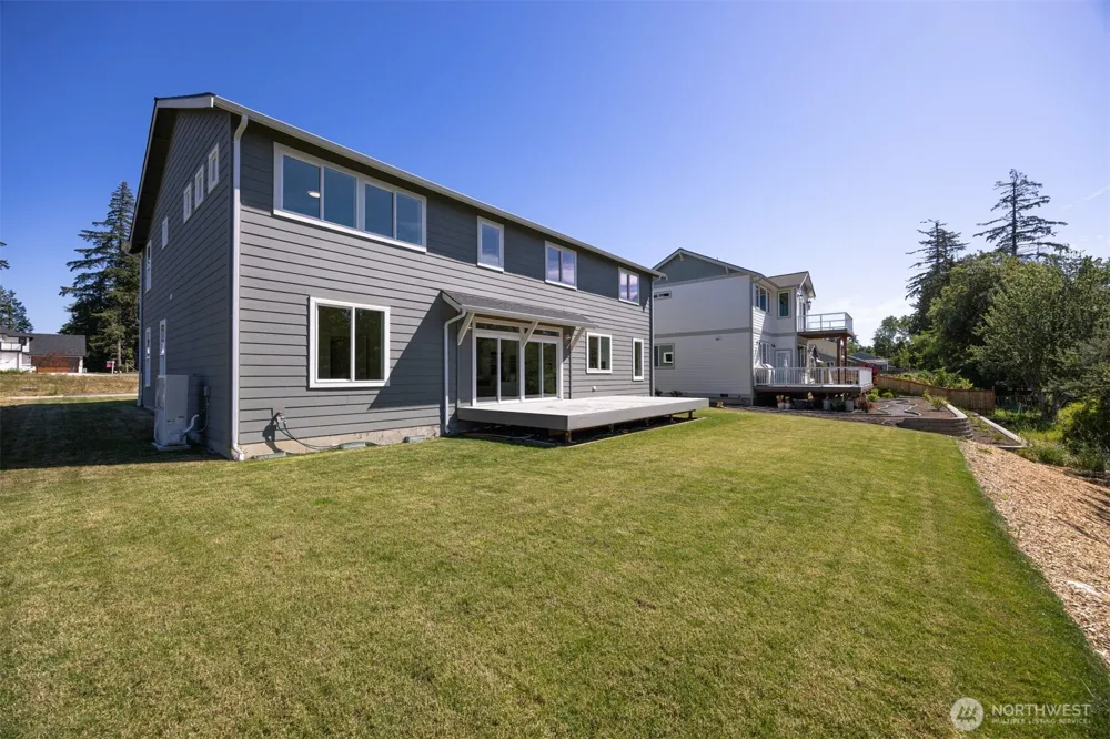 1351 Leighton Street Blaine, WA 98230