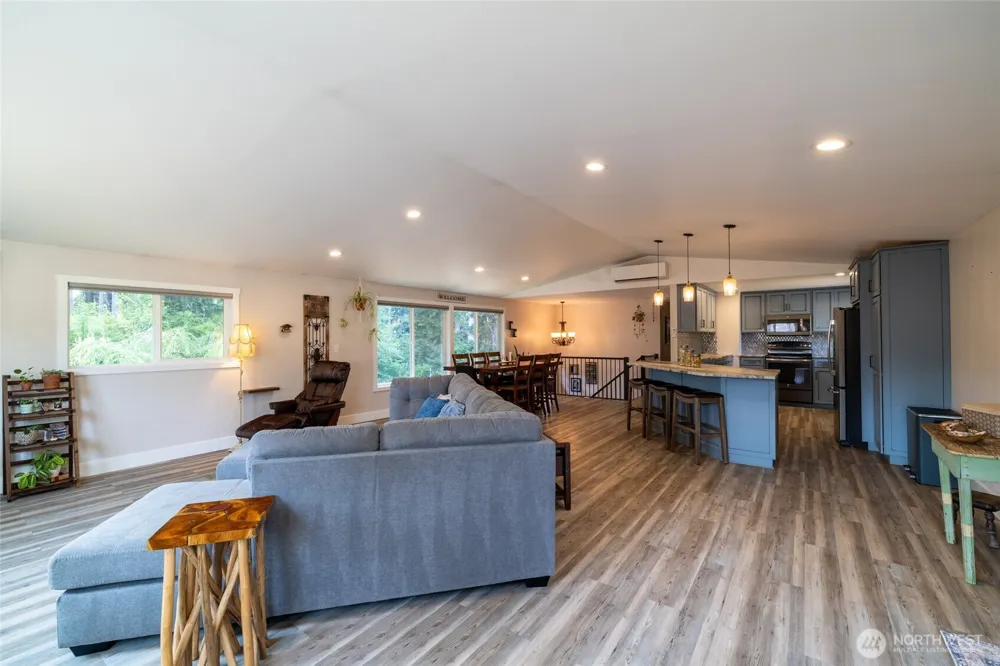361 Penning Road Chehalis, WA 98532