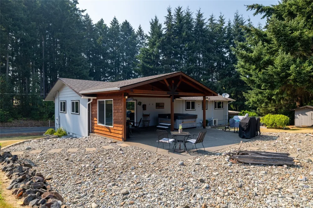 361 Penning Road Chehalis, WA 98532