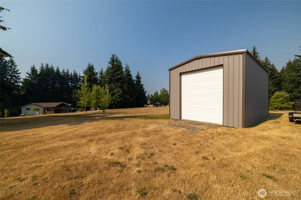 361 Penning Road Chehalis, WA 98532