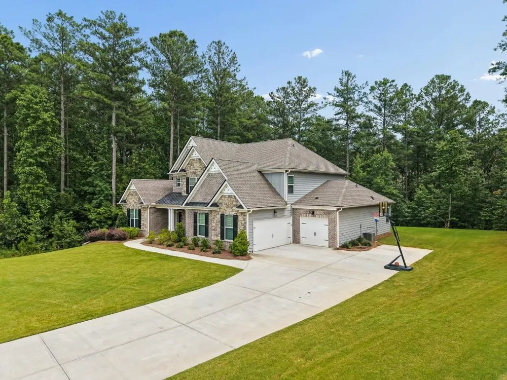 44 Westin Court Newnan, GA 30263
