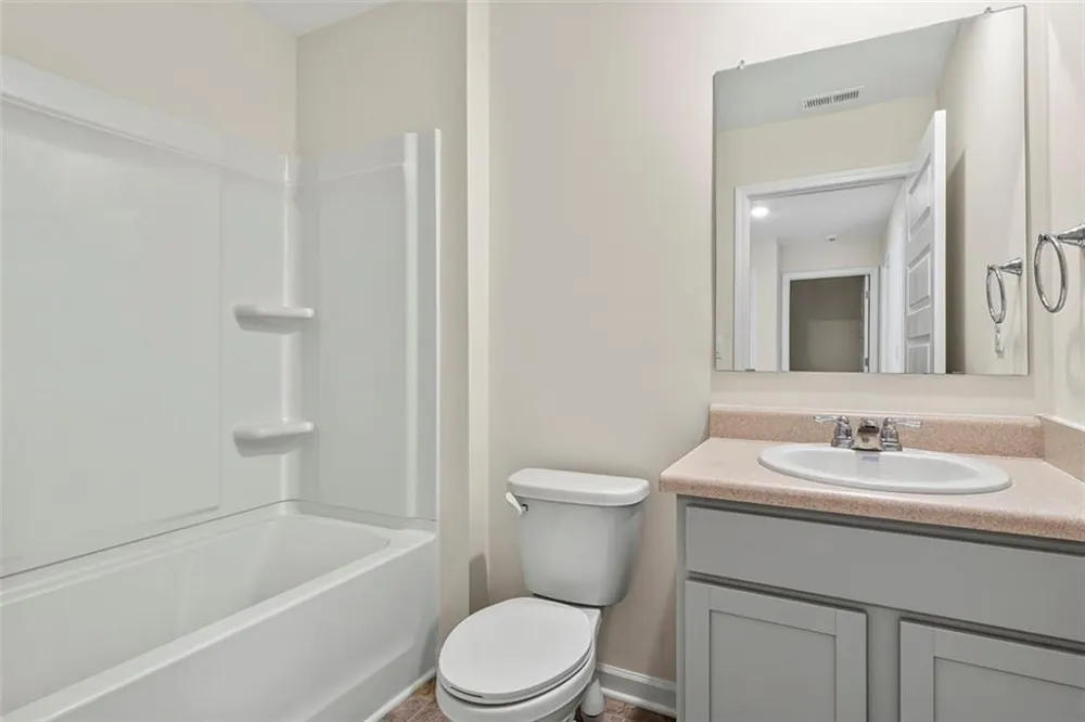 174 Hampton Circle McDonough, GA 30253
