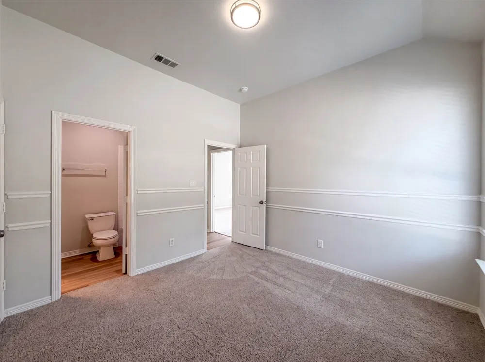 1221 Old Oak Trail Flower Mound, TX 75028