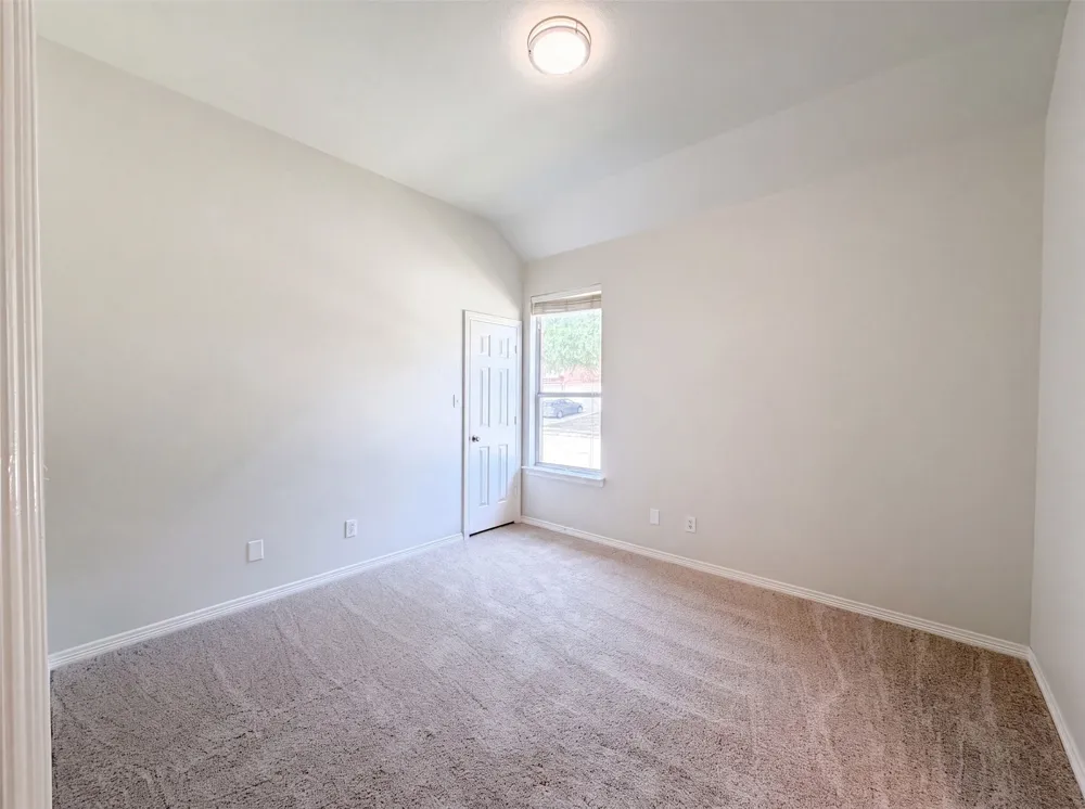 1221 Old Oak Trail Flower Mound, TX 75028