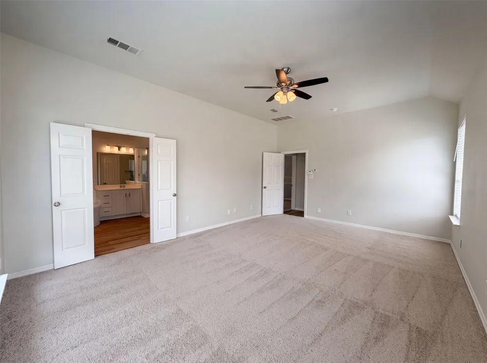 1221 Old Oak Trail Flower Mound, TX 75028