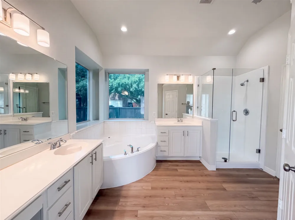 1221 Old Oak Trail Flower Mound, TX 75028