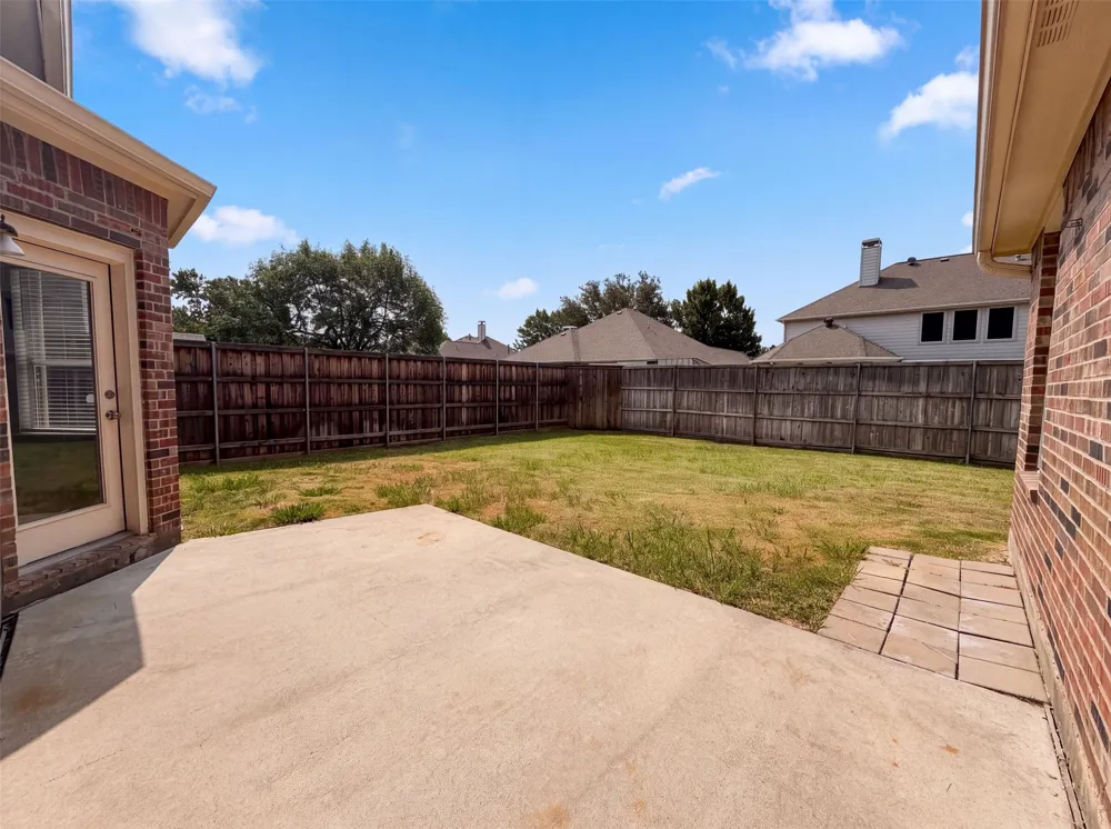 1221 Old Oak Trail Flower Mound, TX 75028