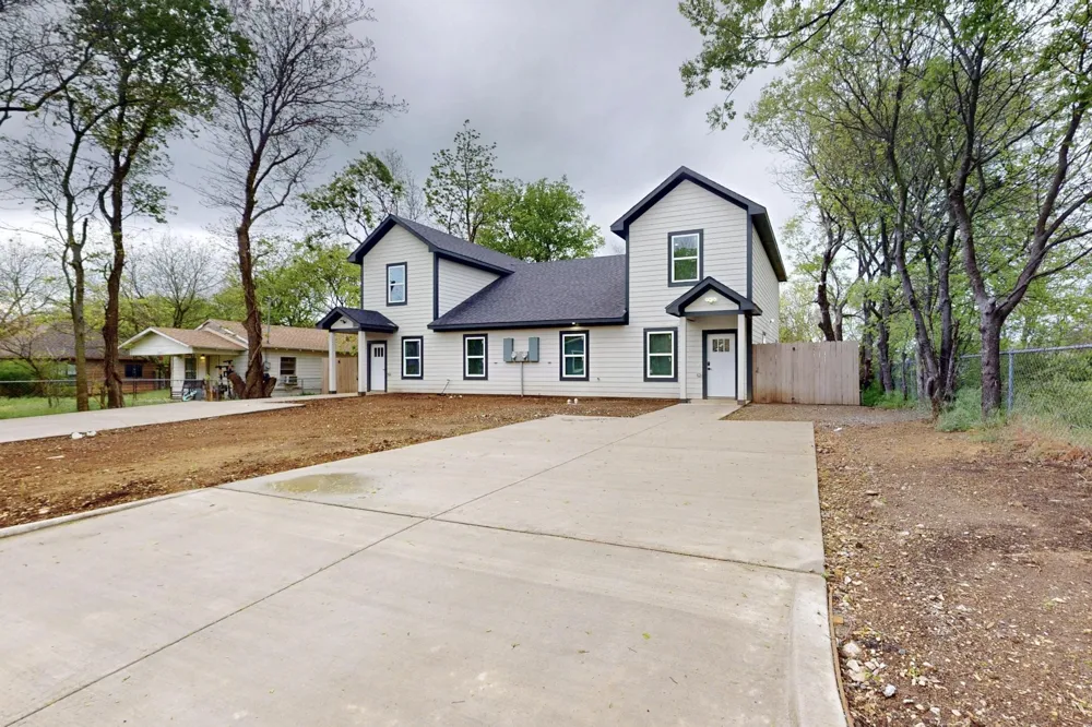 1213 Mill Street #A Gainesville, TX 76240