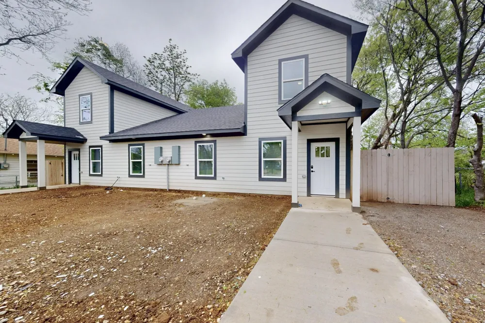 1213 Mill Street #A Gainesville, TX 76240